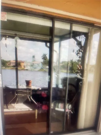 $2,550 | 730 Northwest 106th Terrace, Unit 730, Pembroke Pines, FL 33026