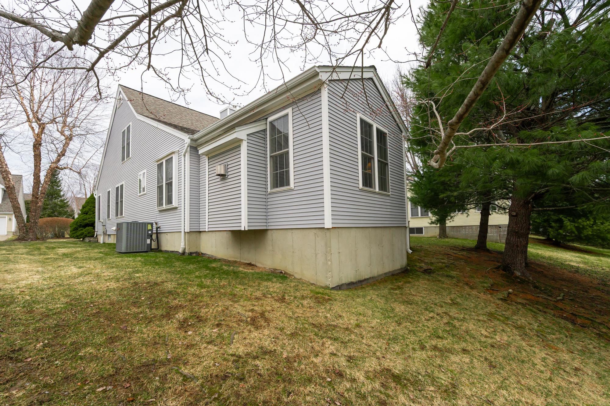 33 Hampton Meadows Hampton, NH 03842 - Photo 36 of 51
