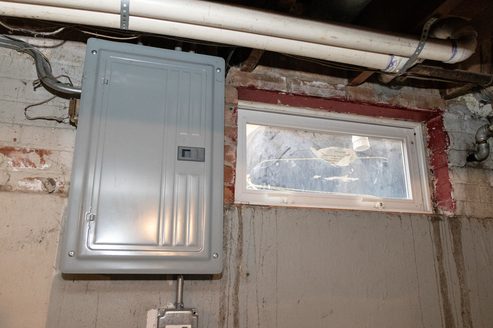 1488 Willow Avenue Des Plaines, IL 60016 - Photo 23 of 25 a view of front door