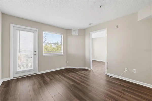 $1,295 | 11901 4th Street North, Unit 11209, St. Petersburg, FL 33716