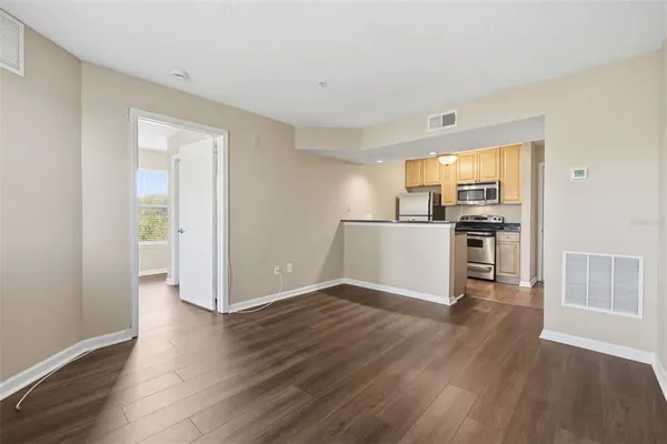 $1,295 | 11901 4th Street North, Unit 11209, St. Petersburg, FL 33716