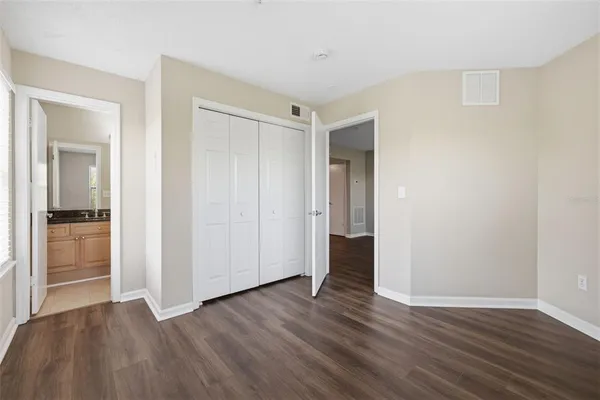 $1,295 | 11901 4th Street North, Unit 11209, St. Petersburg, FL 33716