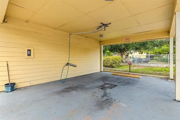 $1,295 | 11901 4th Street North, Unit 11209, St. Petersburg, FL 33716