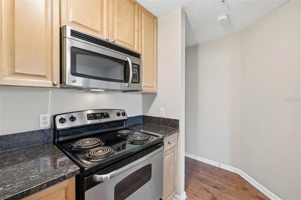 $1,295 | 11901 4th Street North, Unit 11209, St. Petersburg, FL 33716