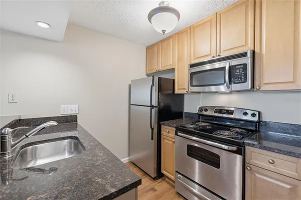 $1,295 | 11901 4th Street North, Unit 11209, St. Petersburg, FL 33716