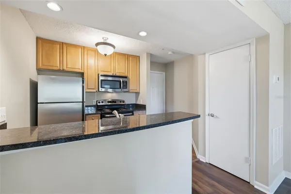 $1,295 | 11901 4th Street North, Unit 11209, St. Petersburg, FL 33716