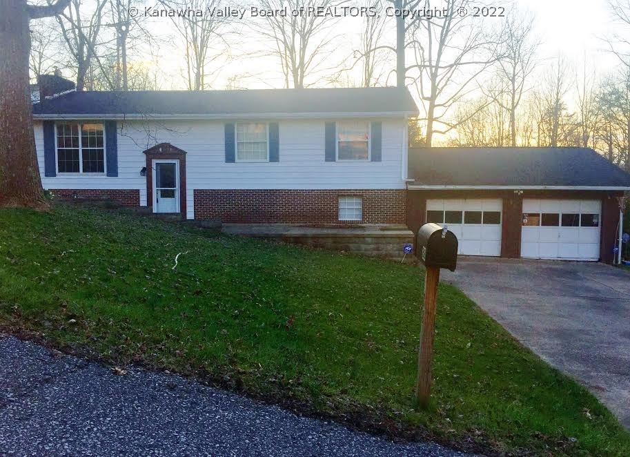 88 Spruce Drive Elkview, WV 25071 - Photo 1 of 26 Front street view