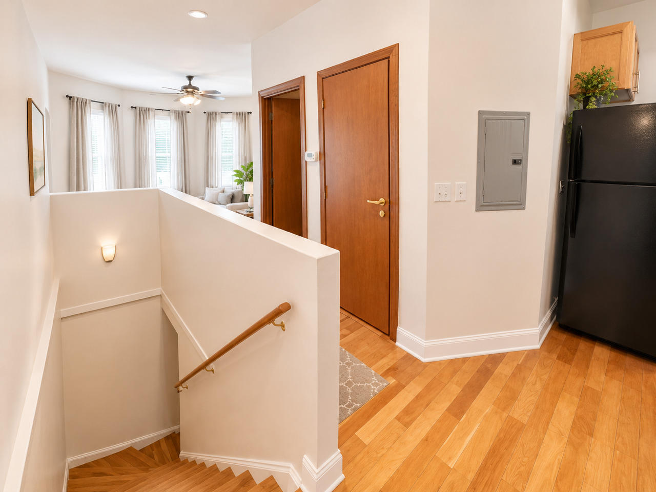 1647 West Sherwin Avenue, Unit 1 Chicago, IL 60626 - Photo 2 of 16