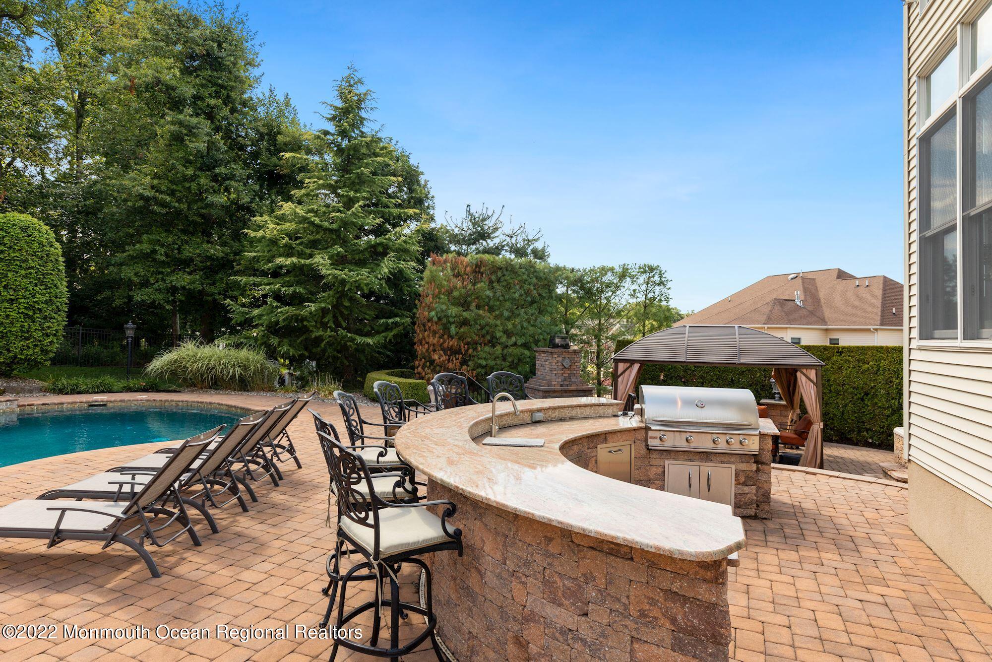 72 Edgewood Road Morganville, NJ 07751 - Photo 60 of 86 017_72_Edgewood_Rd_392109_733601