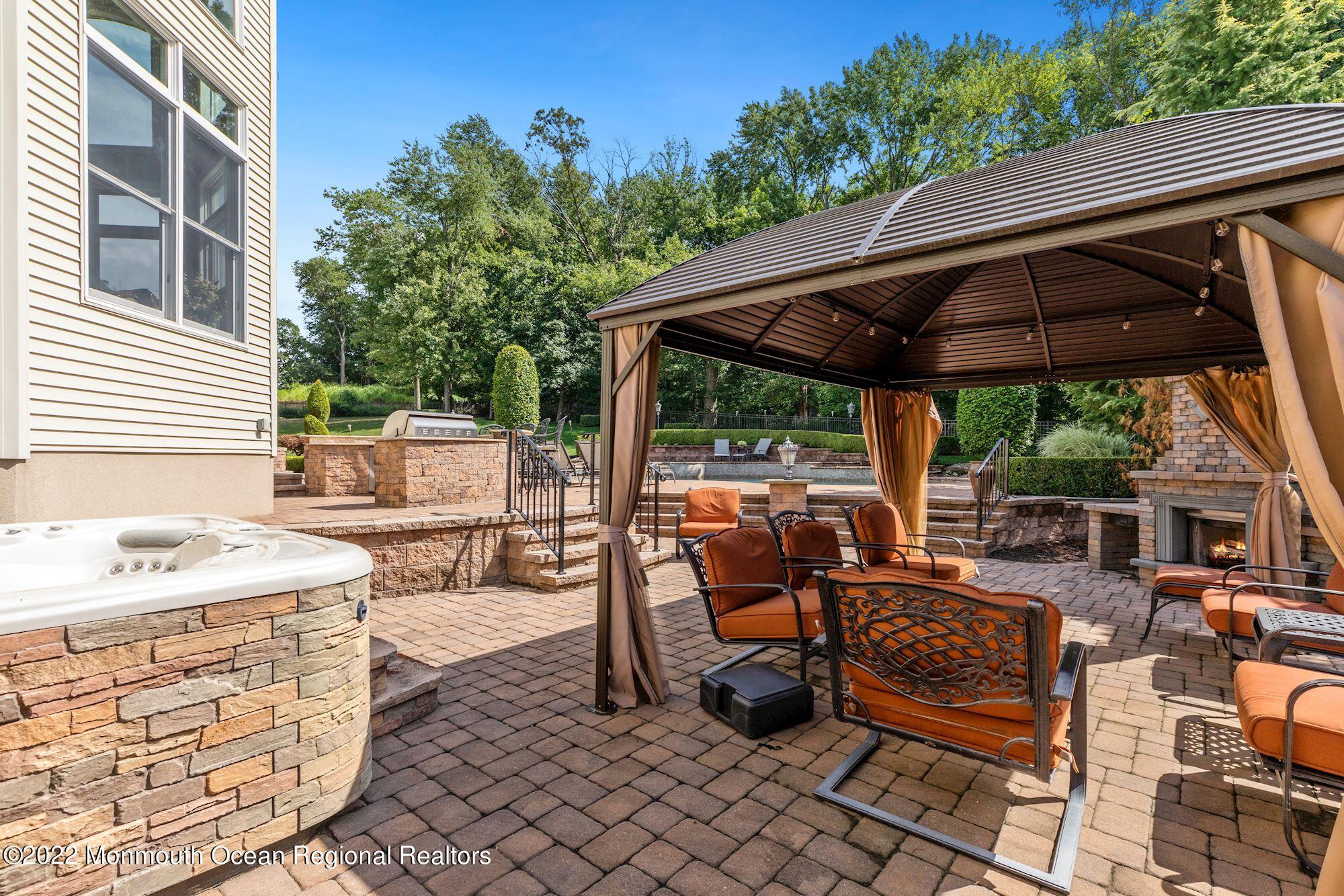 72 Edgewood Road Morganville, NJ 07751 - Photo 67 of 86 007_72_Edgewood_Rd_392109_733601