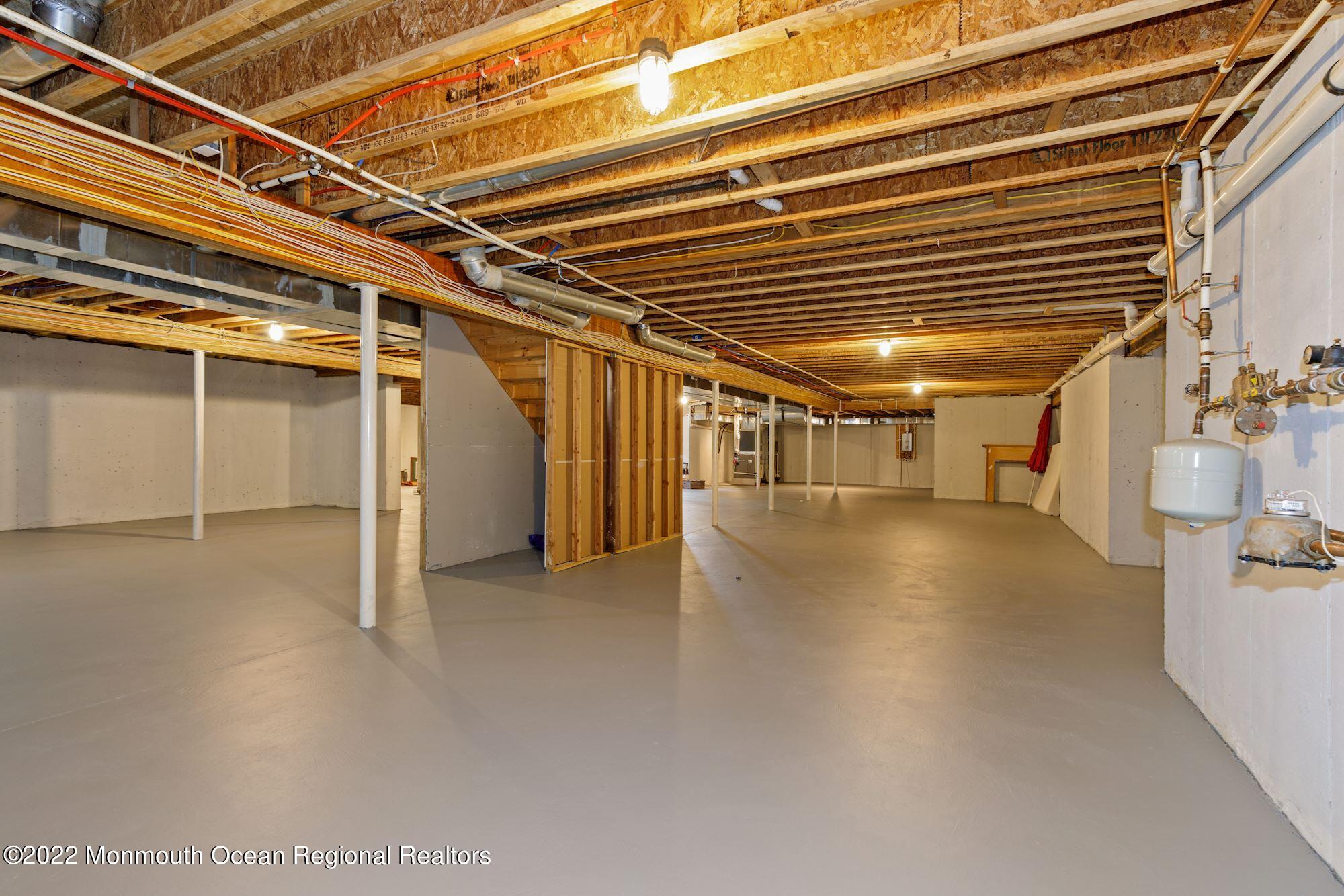 72 Edgewood Road Morganville, NJ 07751 - Photo 79 of 86 039_72_Edgewood_Rd_392109_733601