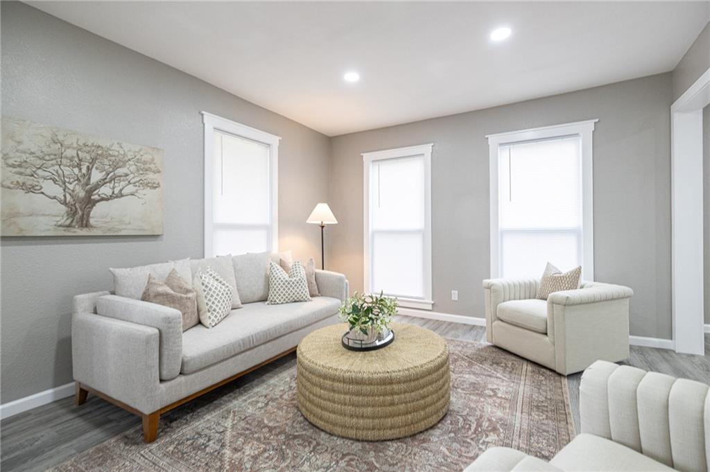 21195 South Woodland Road Spring Hill, KS 66083 - Photo 12 of 41
