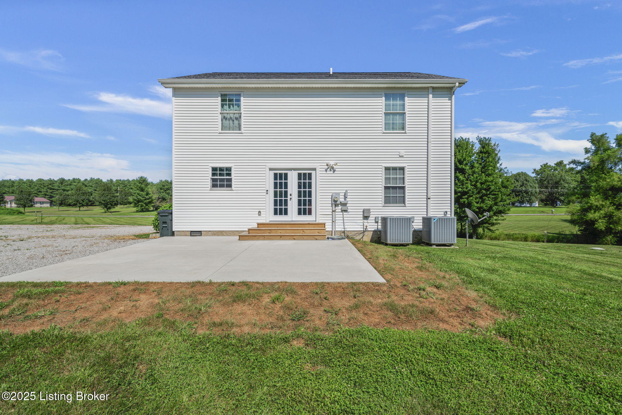 370 Sugar Br Road Big Clifty, KY 42712 - Photo 4 of 37 5-web-or-mls-DSC06756