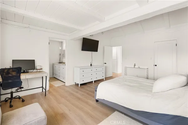 $999,000 | 7916 Mason Avenue, Winnetka, CA 91306