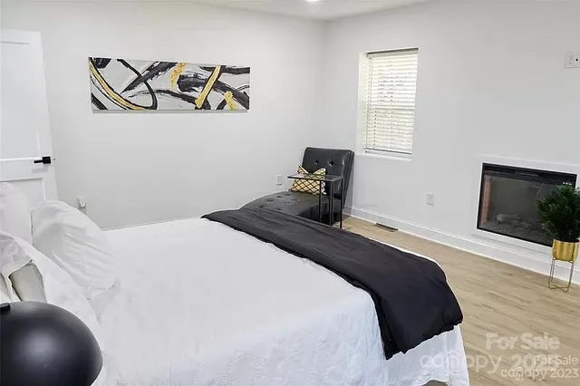 $372,990 | 2524 Pickway Drive, Charlotte, NC 28269