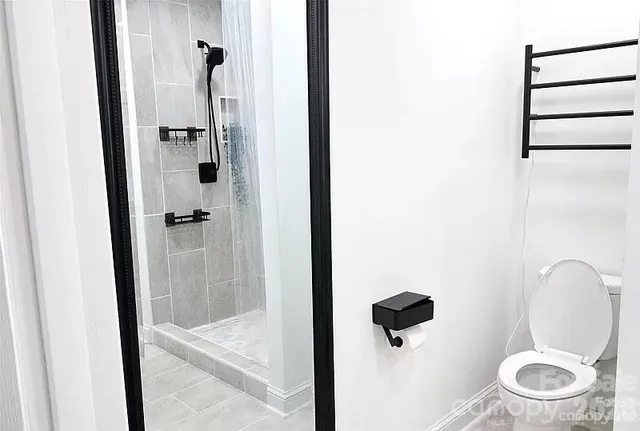 $372,990 | 2524 Pickway Drive, Charlotte, NC 28269