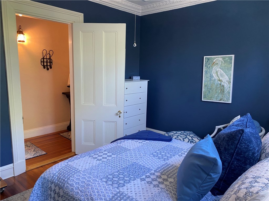 569 Spring Street, Unit 2 Newport, RI 02840 - Photo 19 of 30