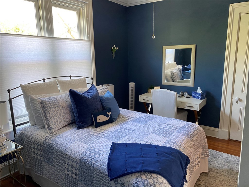 569 Spring Street, Unit 2 Newport, RI 02840 - Photo 20 of 30