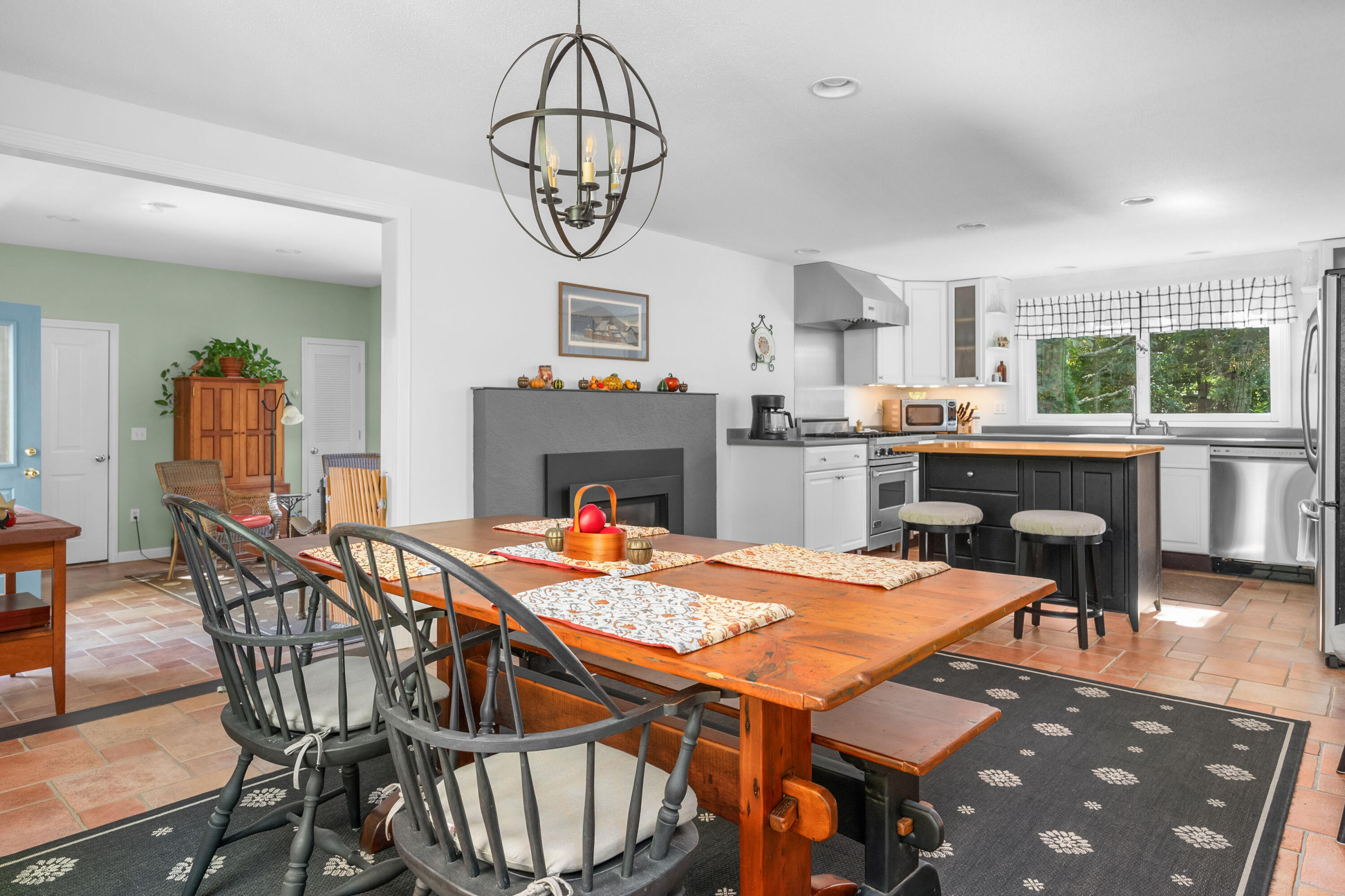 70 Acre Hill Road Barnstable, MA 02630 - Photo 1 of 54 Dining/Kitchen Room