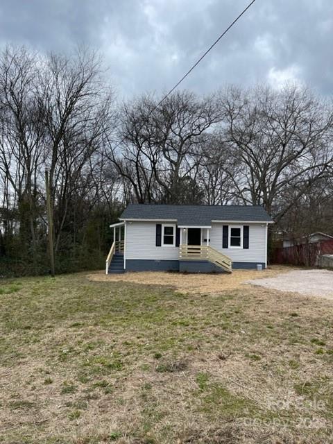 136 Walnut Street Chester, SC 29706 - Photo 1 of 13 Gallery Image 1