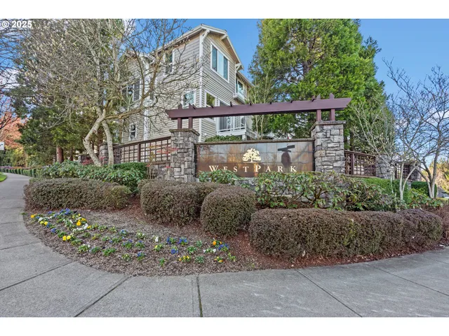 $385,000 | 16020 Southwest Audubon Street, Unit 105, Beaverton, OR 97003