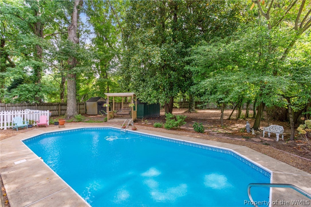 8270 Ocean View Road Norfolk, VA 23518 - Photo 30 of 38 Gallery Image 30