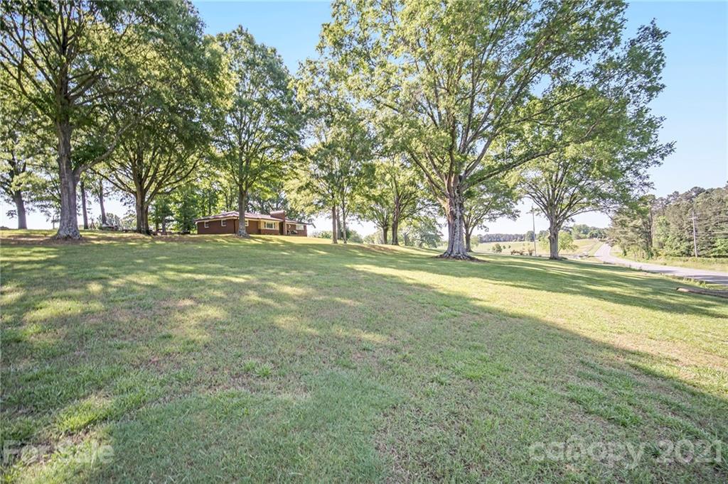 900 Irish Potato Road Concord, NC 28025 - Photo 7 of 48 Gallery Image 7