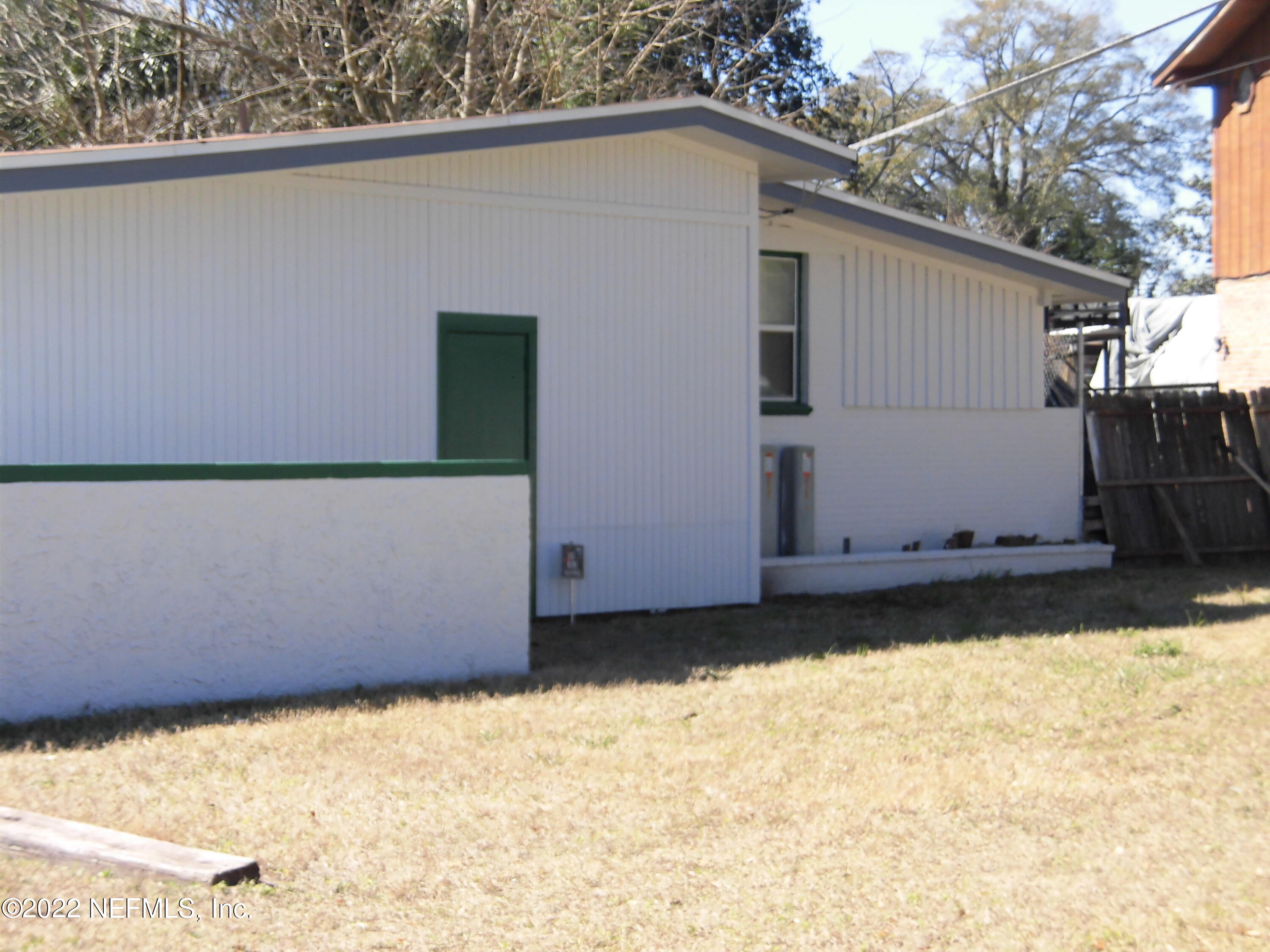 1750 Rogero Road Jacksonville, FL 32211 - Photo 34 of 35 a view of a backyard