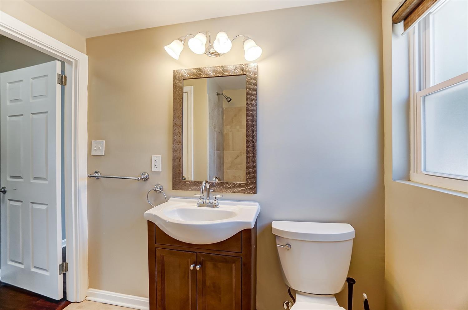 3327 Werk Road Cincinnati, OH 45211 - Photo 15 of 34 Gallery Image 15