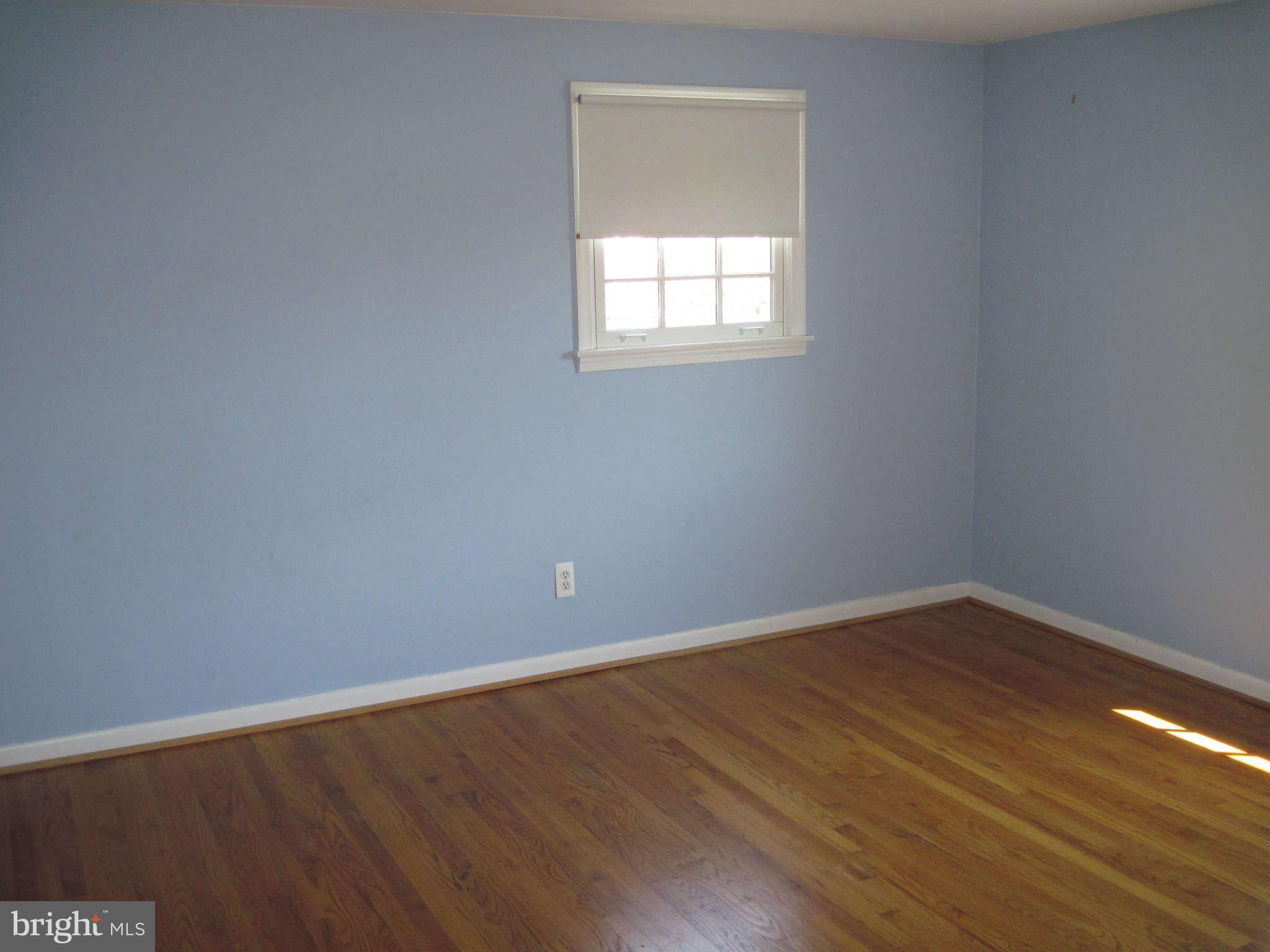 8 Collingwood Road Phoenix, MD 21131 - Photo 9 of 12 Bedroom