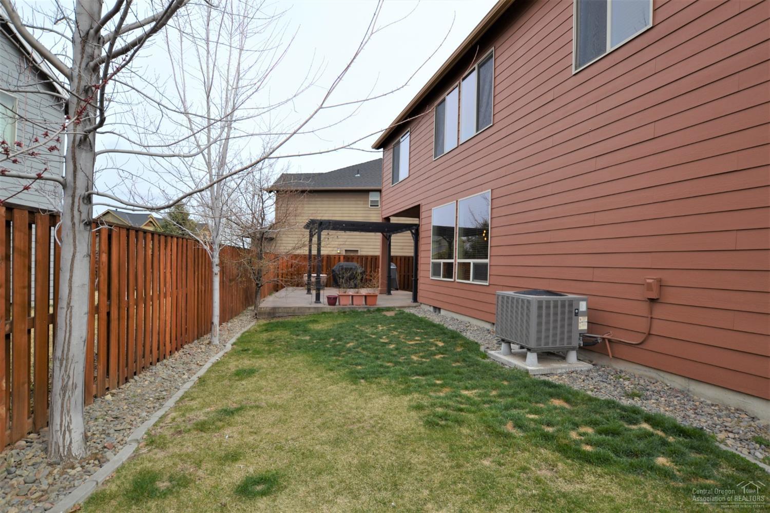779 Northwest 28th Loop Redmond, OR 97756 - Photo 24 of 25 Additional Photo