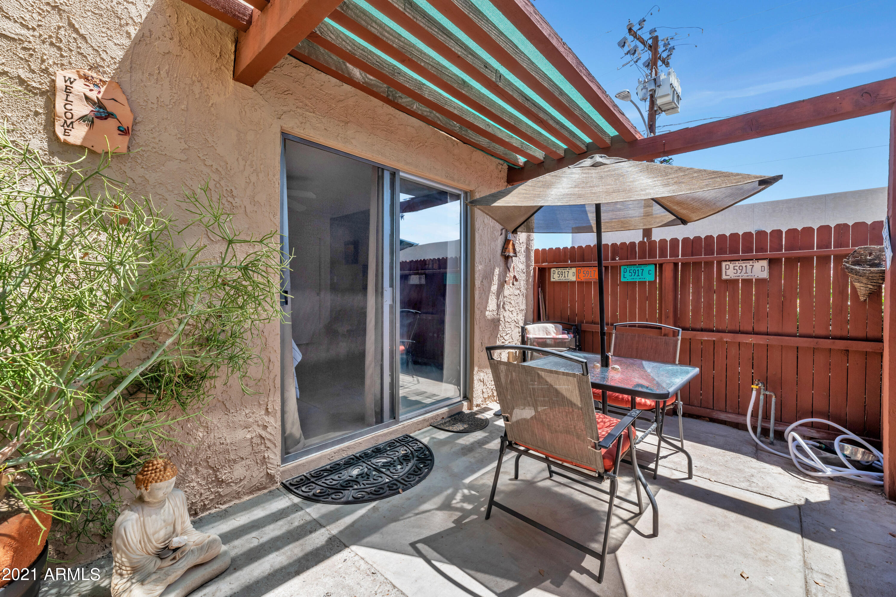 1092 East Pueblo Road Phoenix, AZ 85020 - Photo 19 of 23 Entry Patio also accessible from 1st Mas
