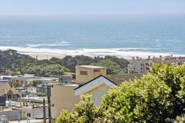 $1,905,000 | 649 44th Avenue, San Francisco, CA 94121