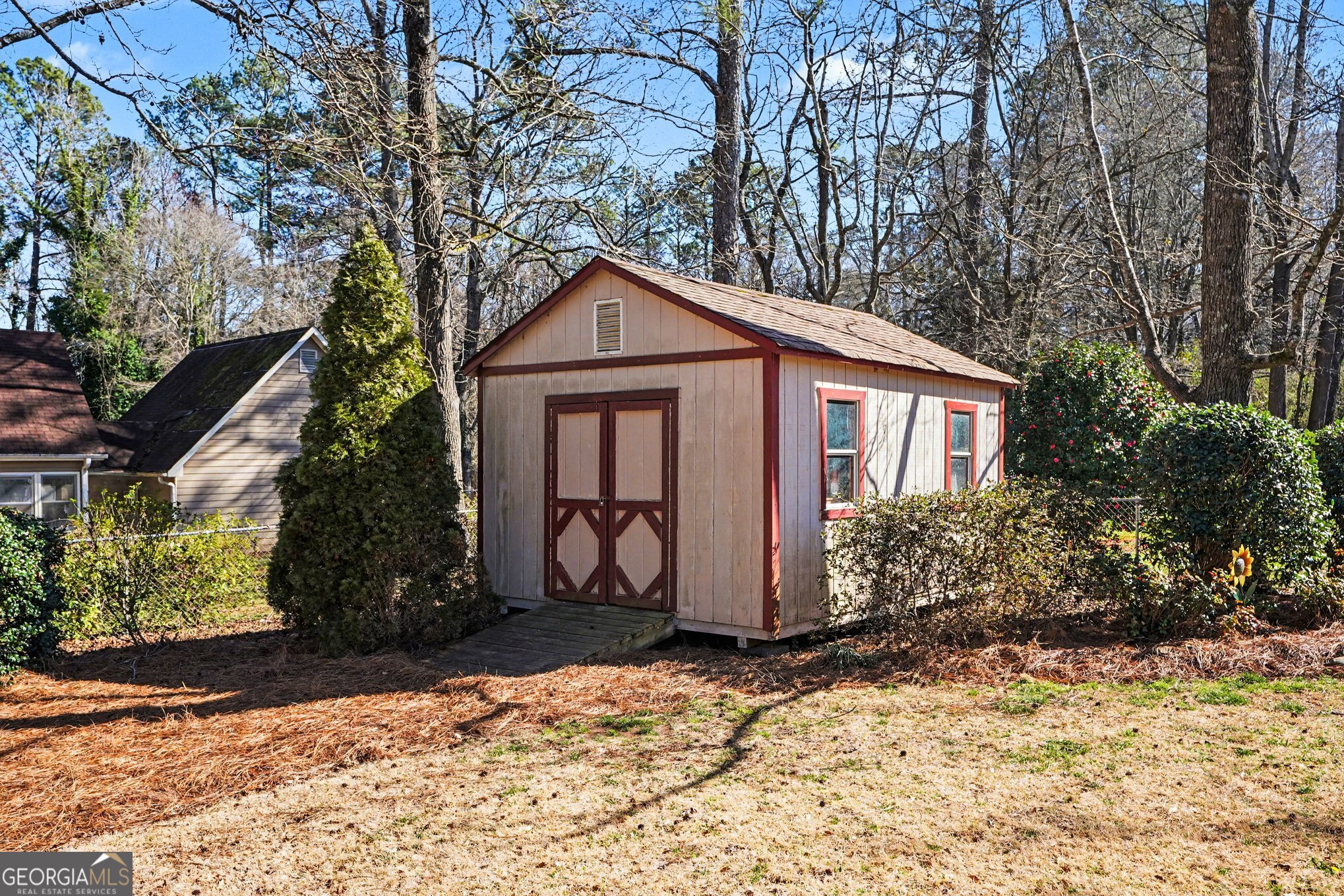 1522 Zebulon Road Griffin, GA 30224 - Photo 28 of 28 a front view of a house with garden