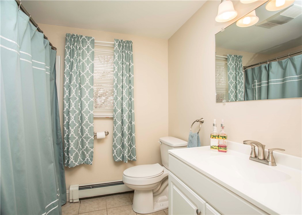 53 Farm Street Woonsocket, RI 02895 - Photo 16 of 22 Gallery Image 16