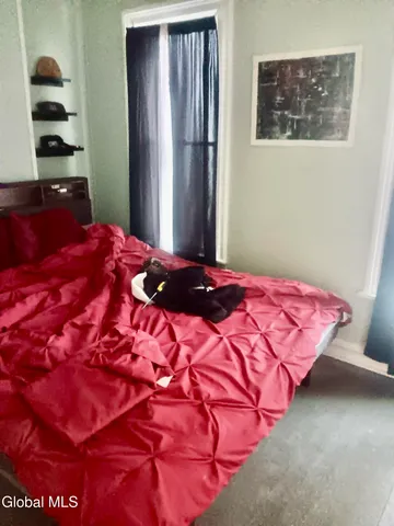 $220,000 | 137 2nd Avenue, Troy, NY 12180