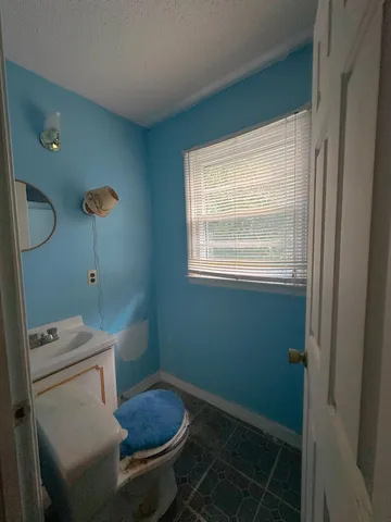 $154,900 | 1311 Schurlknight Road, St. Stephen, SC 29479