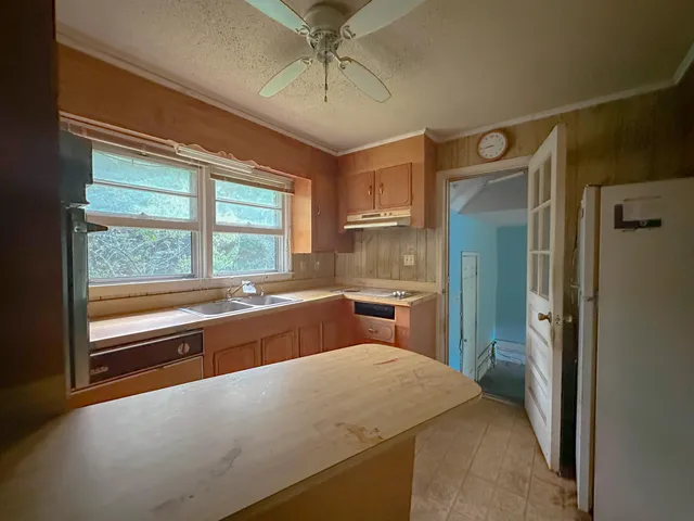 $154,900 | 1311 Schurlknight Road, St. Stephen, SC 29479