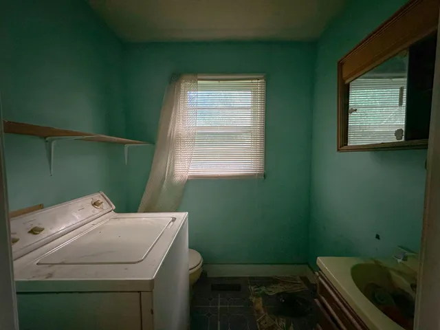 $154,900 | 1311 Schurlknight Road, St. Stephen, SC 29479