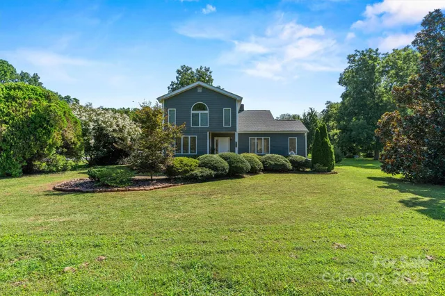 $485,000 | 1107 South Point Road, Belmont, NC 28012
