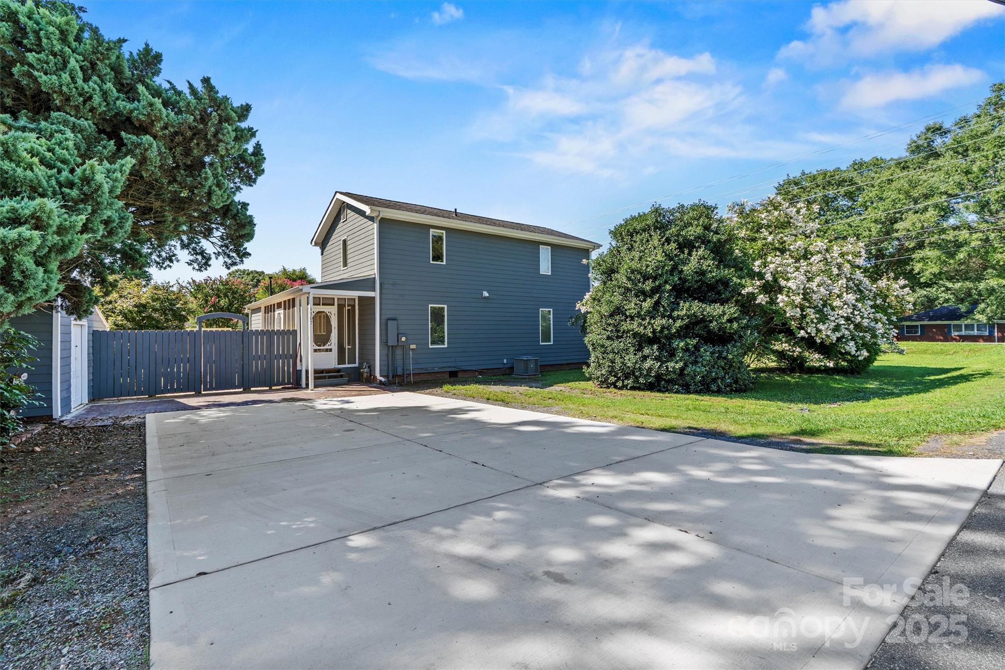 1107 South Point Road Belmont, NC 28012 - Photo 36 of 44