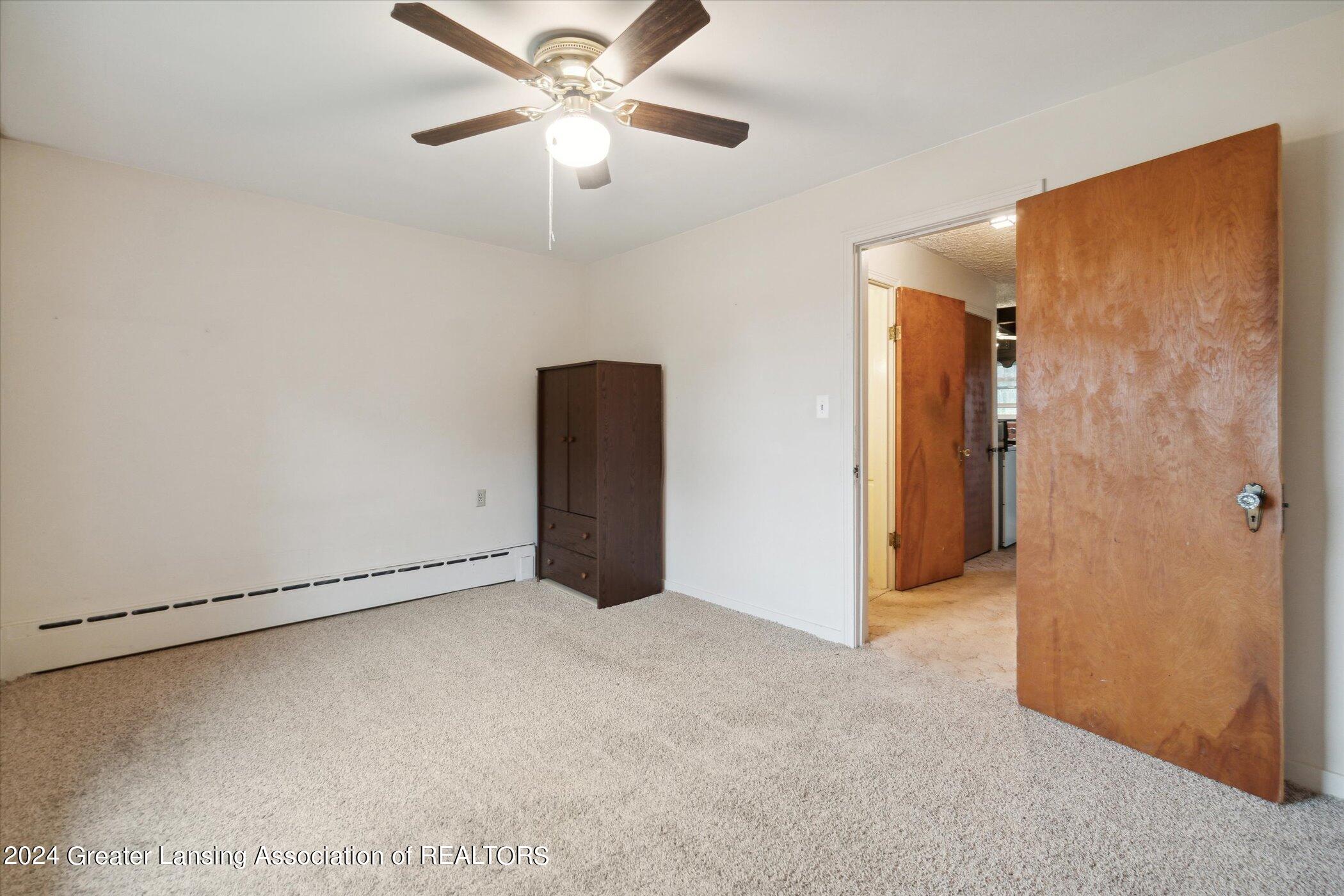 3907 South Grove Road St. Johns, MI 48879 - Photo 16 of 29 19-3907-S-Grove-Rd-St-Johns-MI-48879-Win