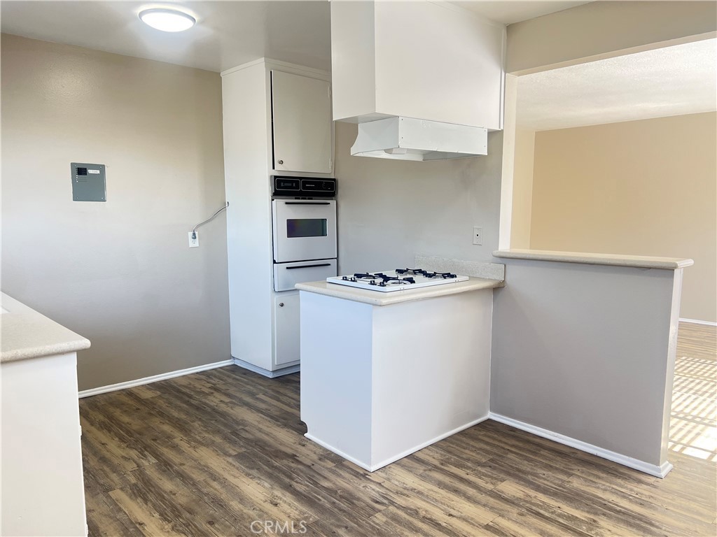 4920 Maine Avenue, Unit M Baldwin Park, CA 91706 - Photo 5 of 17
