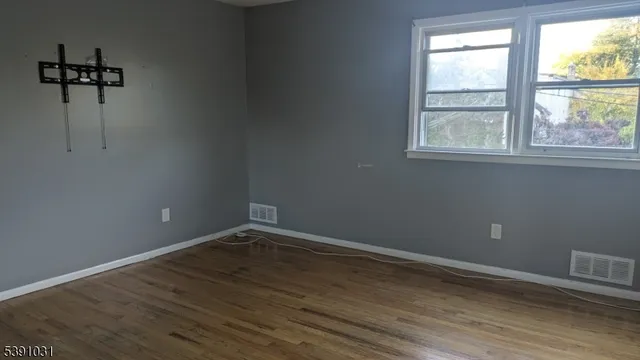 $2,400 | 1211 Robert Street, Union, NJ 07083