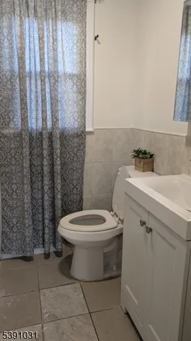 $2,400 | 1211 Robert Street, Union, NJ 07083