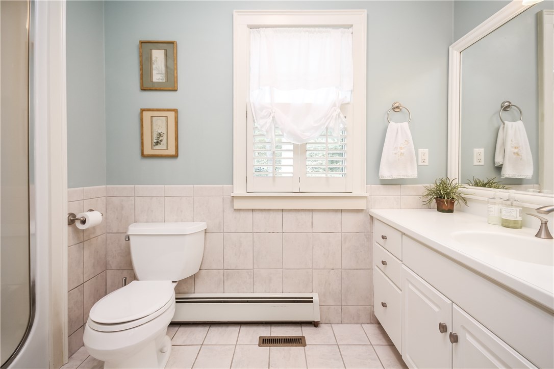 52 Verdi Road Westerly, RI 02891 - Photo 17 of 40 First floor bathroom with steam shower.