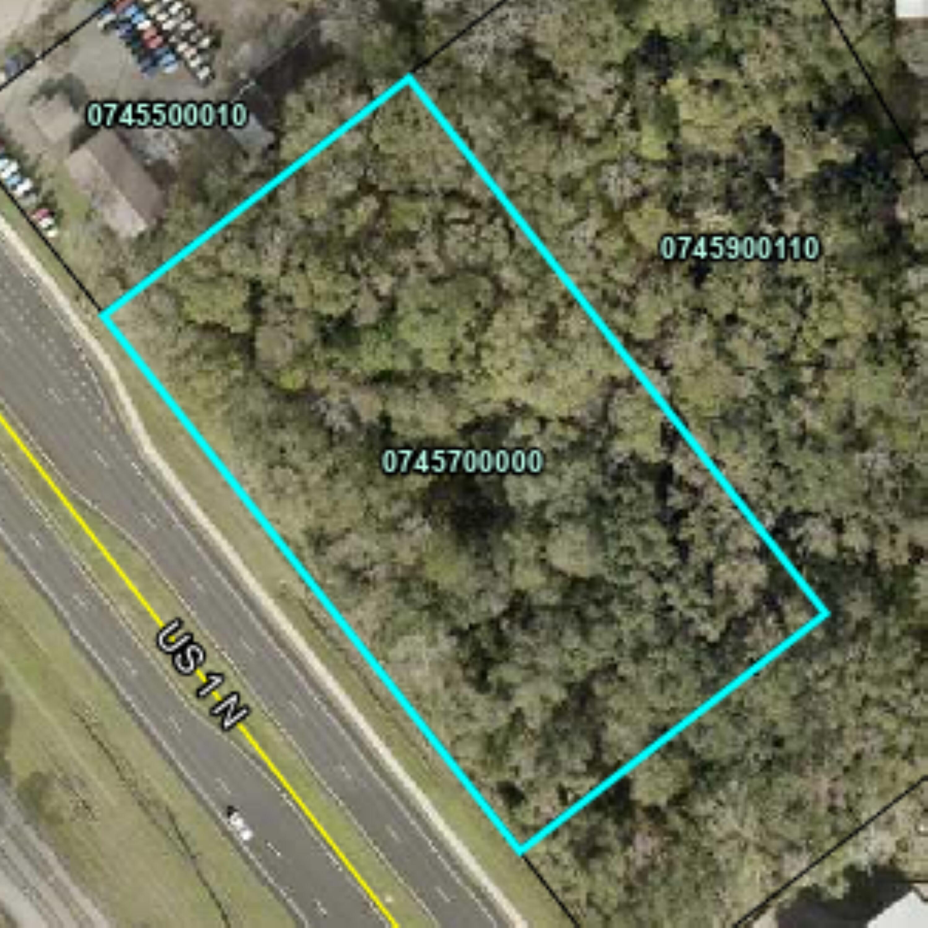 5900 U.S. Rte 1 St. Augustine, FL 32086 - Photo 6 of 7 a view of a balcony with a street