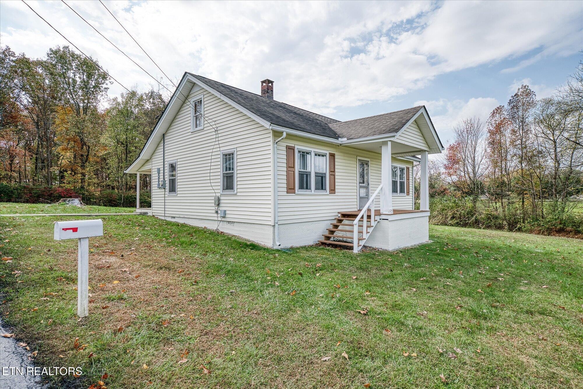 1040 Tom Price Road Jamestown, TN 38556 - Photo 5 of 45 Gallery Image 5