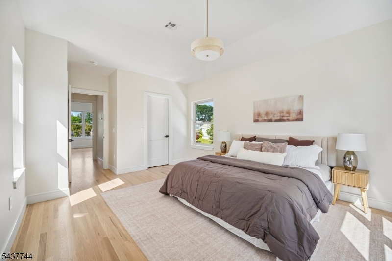 63 Westland Road Cedar Grove, NJ 07009 - Photo 22 of 40