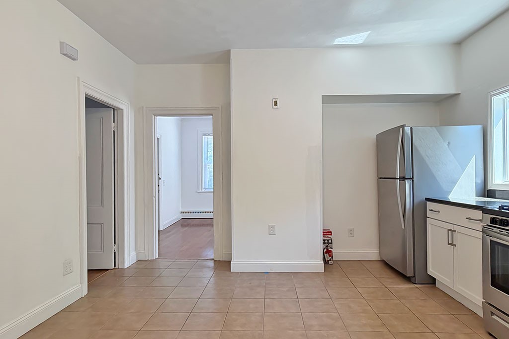 85 East George Street Providence, RI 02906 - Photo 8 of 21